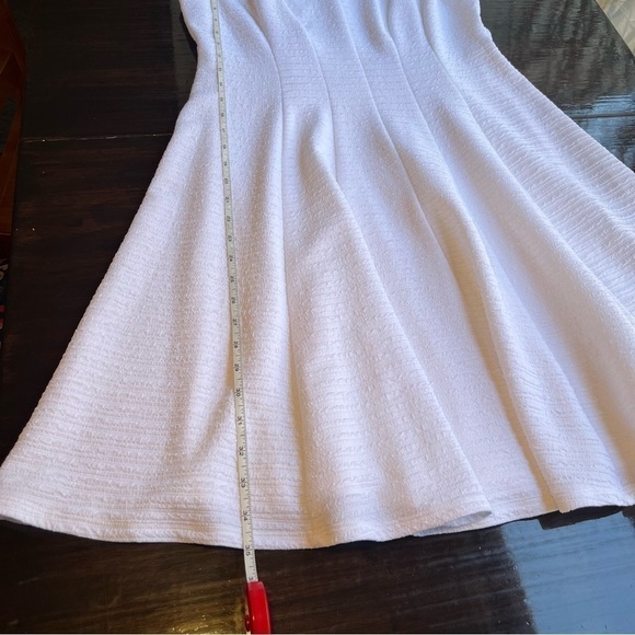 Dress Barn Woman’s Dress White With Sliver Studded Neckline Size 12 - Picture 9 of 11